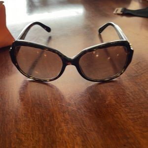 Tory Burch tortoise shell sunglasses